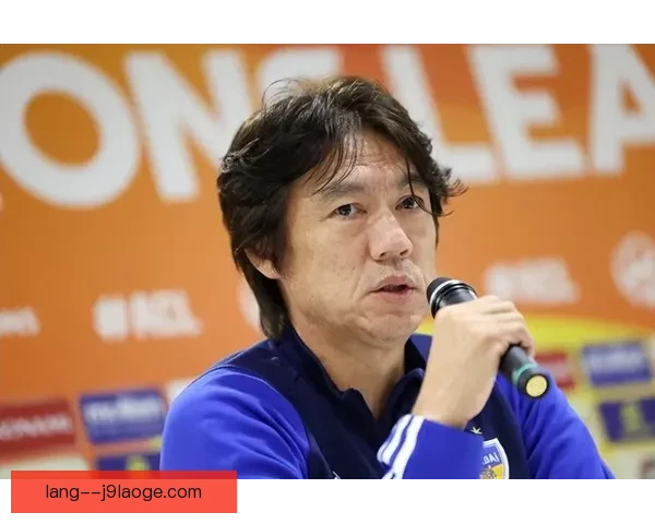 洪明甫执教蔚山现代缔造K联赛王朝 成就韩国足球历史新辉煌